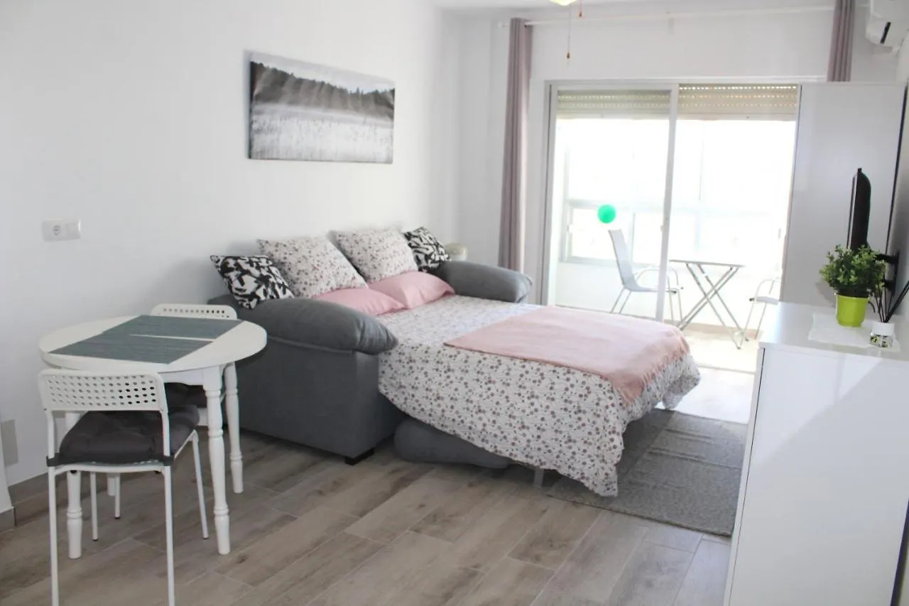아파트 Charming Studio Nerja With Pool