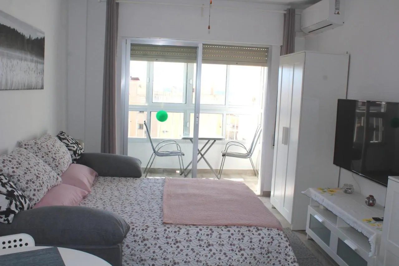 Charming Studio Nerja With Pool 0*,  스페인
